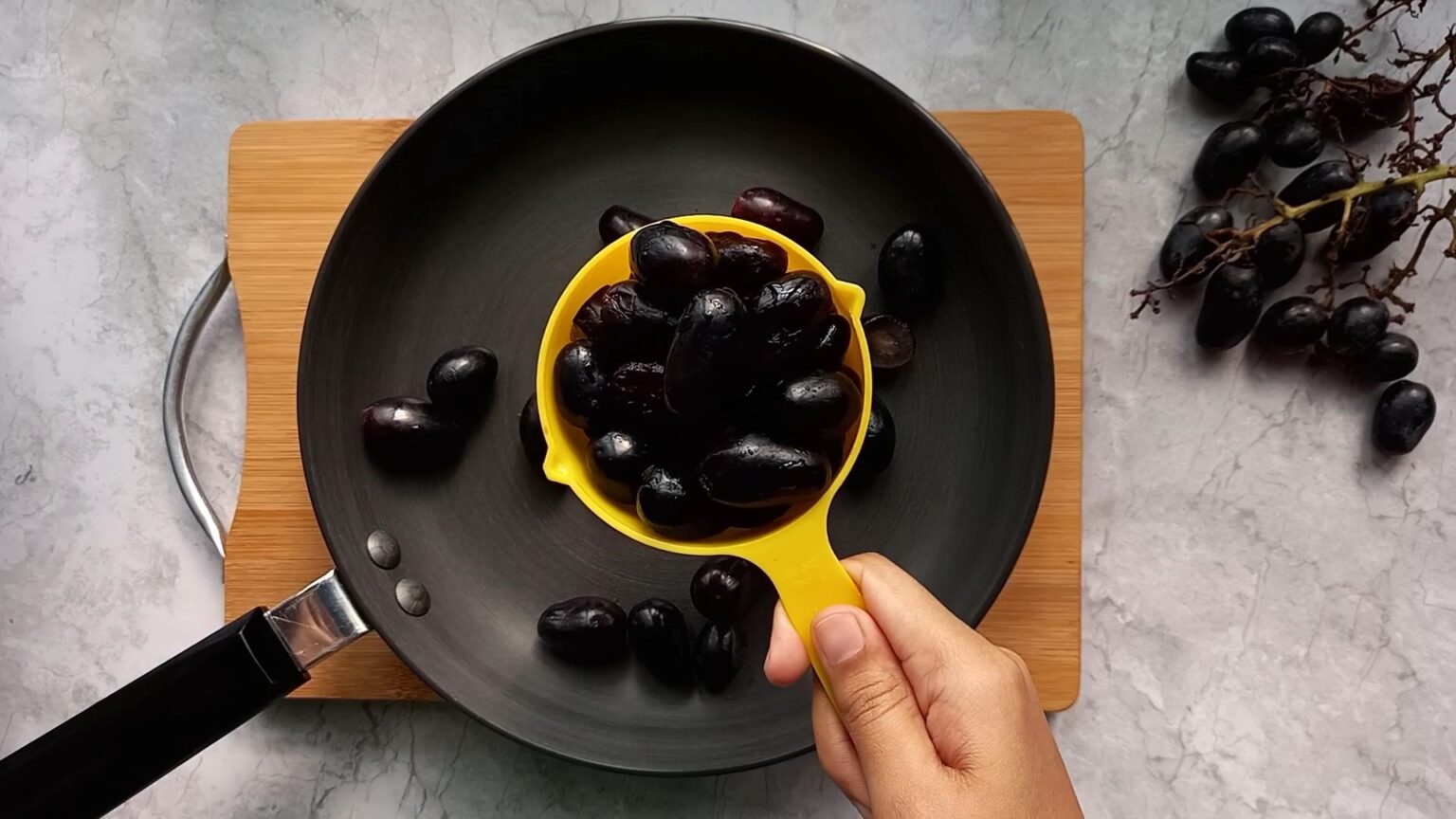 Black grape compote How to make grape jam Candid Treat