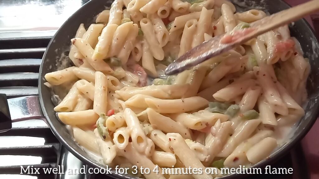 white sauce pasta