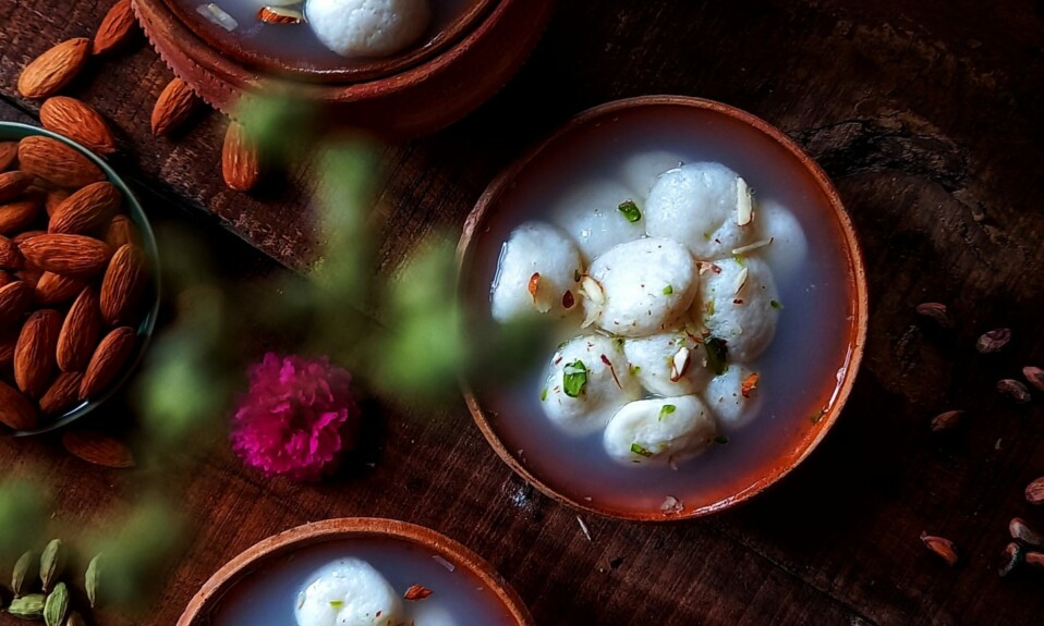 Bengali Chenna Rasgulla Angoor - Nishamadhulika.com